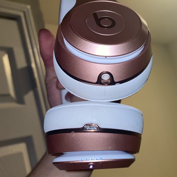 Beats Solo3 Wireless headset - Picture 2 of 5